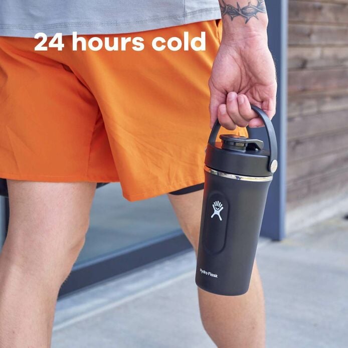 24-oz-insulated-shaker-bottle-e0 hydro_flask_ecomm_en_insulated_shaker_pt03_2000x2000px_4.jpg