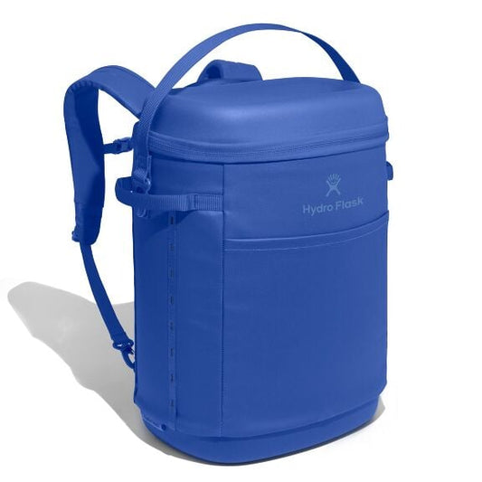 carryouttm-backpack-22-l-g2 18pco382_carryout_backpack_22l_capri_blue_angled_1.jpg