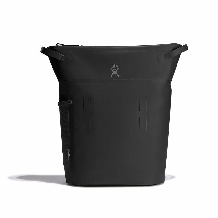 20-l-day-escapetm-pack-s1 20-l-day-escape-soft-cooler-pack-black-straight-on.jpg