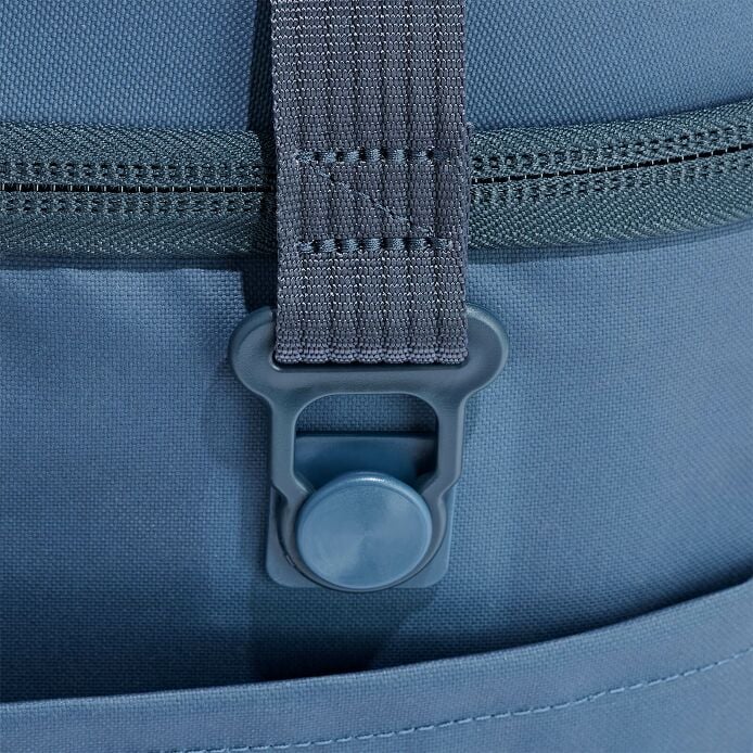 carryouttm-soft-cooler-15-l-t7 250815_hydro_cooler_details_14854_6.jpg