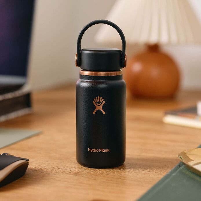 arc-collection-micro-hydro-200-ml-a9 black_-_lifestyle_1.jpeg