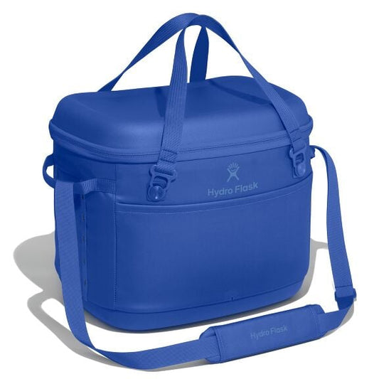 carryouttm-soft-cooler-30-l-h7 cpco382_carryout_cooler_30l_capri_blue_angled_1.jpg