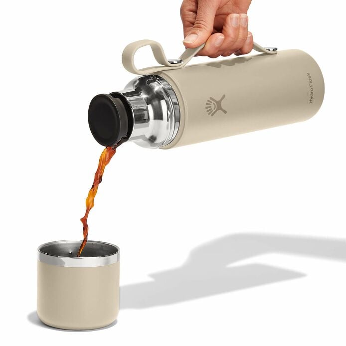 28-oz-hot-flask-and-cup-a9 hot-flask-_-cup-oat-pour.jpg