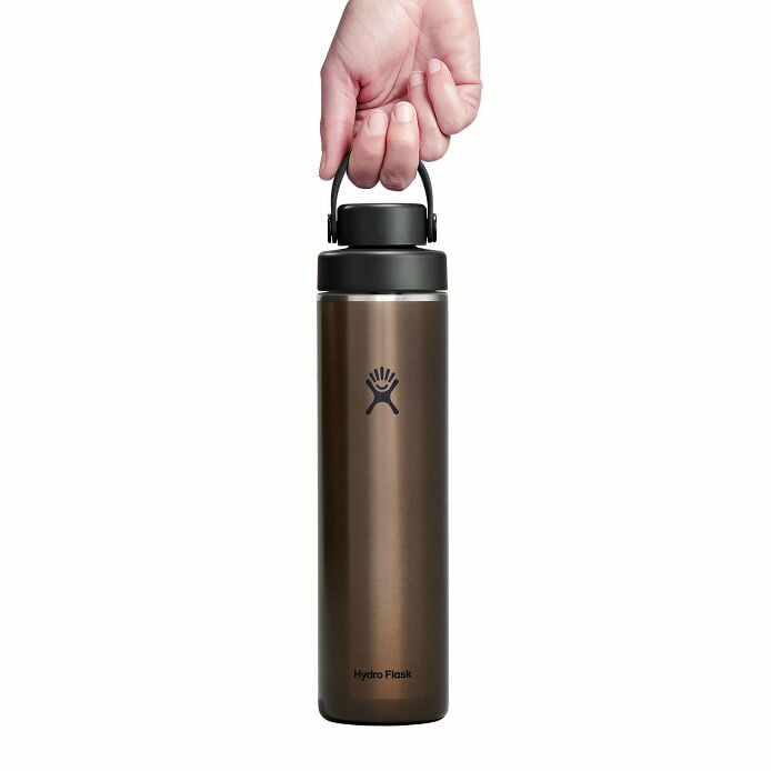 24-oz-lightweight-chug-cap-bottle-u4 lw24lwfcc080-24-oz-lightweight-chug-cap-bottle-wide-mouth-obsidian-hb.jpg