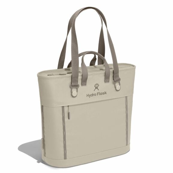 carryouttm-soft-cooler-tote-20-l-j8 midiit114-carryout-tote-20l-oat-angled.jpg