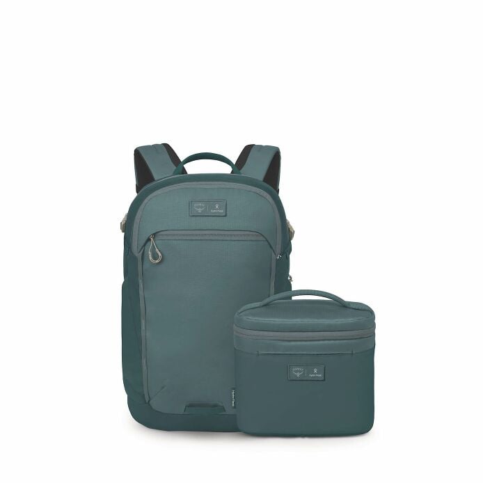 osprey-axis-x-hydro-flask-campus-essentials-bundle-d2 ospreyaxis_hydroflask5l_lunch_bag_f25_front_cascade_10007249.jpg