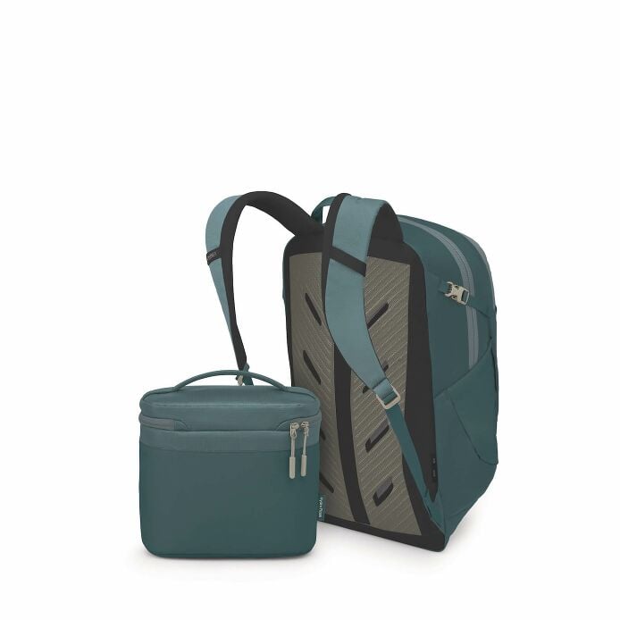 osprey-axis-x-hydro-flask-campus-essentials-bundle-d2 ospreyaxis_hydroflask5l_lunch_bag_f25_sideback_cascade_10007249.jpg